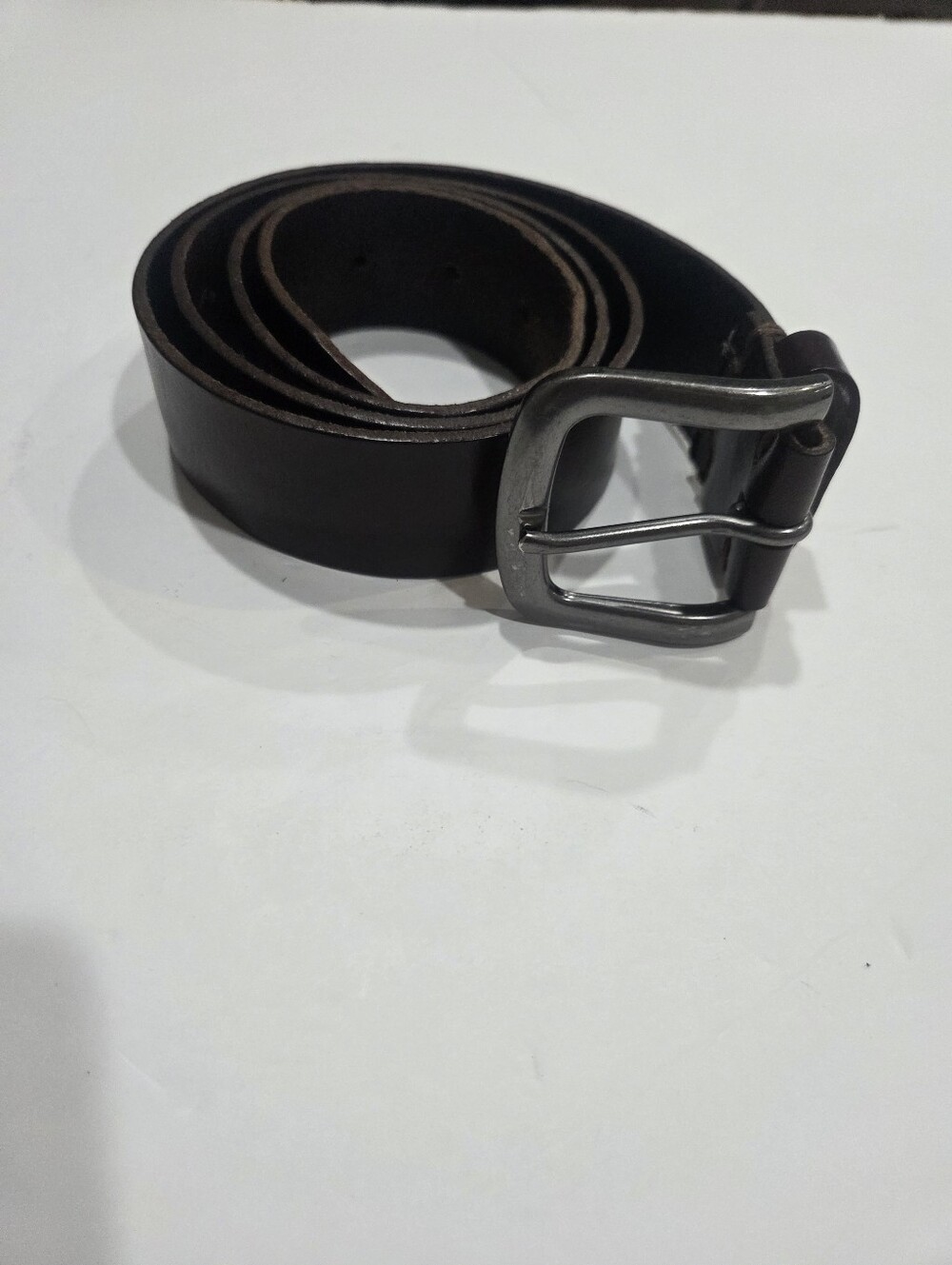 Levi's Men's Classic Dark Brown Leather Belt with Brushed Metal Buckle Sz.38/95